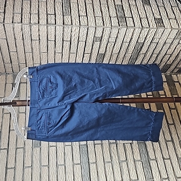 Loft Catalina Capris Marissa Fit. Navy Sz 8 - Picture 6 of 12